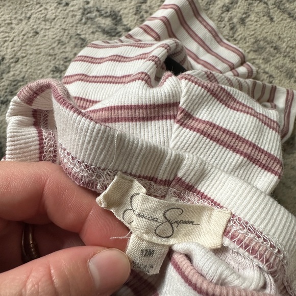 Jessica Simpson 2 Piece Set - Picture 8 of 8